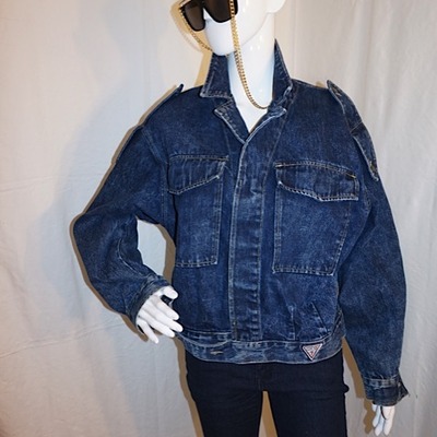 Vintage guess dark jean jacket, size l