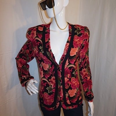 Vintage lady carol pink/black floral top, size m-l