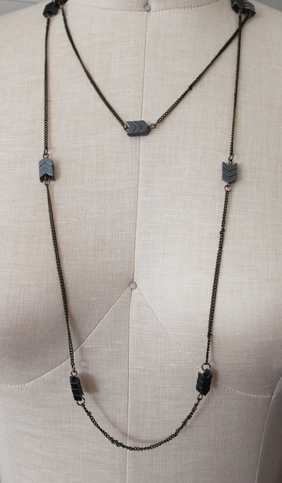 Chevron Layers Necklace Gold/Hem