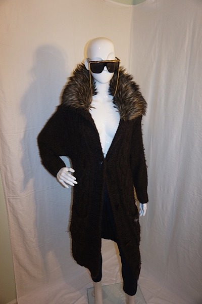 Vintage brown wooly long jacket w/ fur collar, size xl