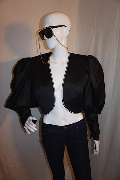 Vintage black/white trim throw over jacket, size l