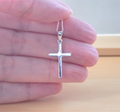 925 Silver Cross Pendant & 18" Sterling Silver Chain/Silver Crucifix Pendant/Silver Cross Necklace/Silver Crucifix Necklace/925 Silver Cross