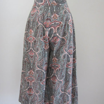 Size 6 vintage high waist gauchos