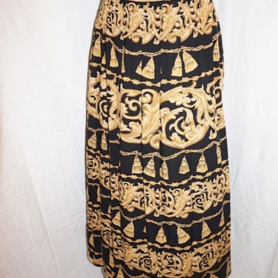 Vintage studio c black/gold skirt size 2x-3x