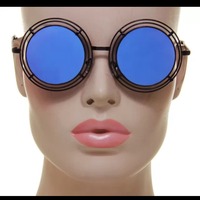 Ring Around Shades - Thumbnail 1