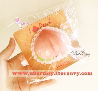 Rare iBloom Peach Jumbo squishy (scented!)