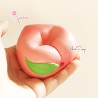Rare iBloom Peach Jumbo squishy (scented!) - Thumbnail 2