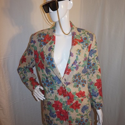 Vintage m.o.d. tan floral blazer, size m