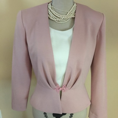 Size 8 vintage peplum top/shirt