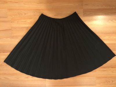 Plus Size VTG Pleated Skirt