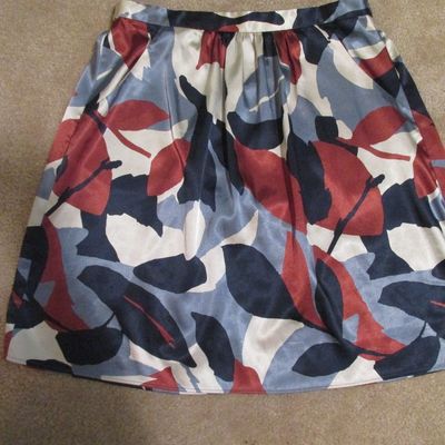 Simply vera wang skirt size s