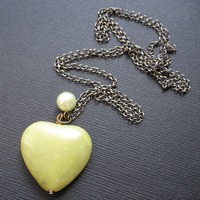 Long Heart Necklace. Jade Heart Stone Bead. - Thumbnail 3
