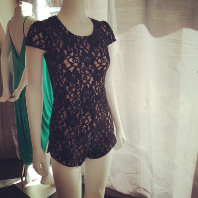 Lace Short Jumper in Black