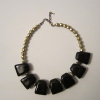 NEW Black Stone and Gold Dome Necklace - Thumbnail 1