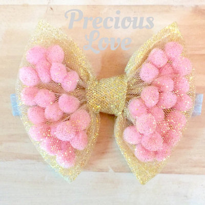 Precious love pom pom bow