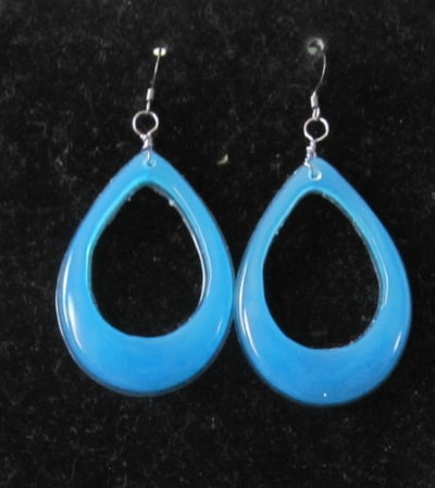 Blue resin loop earrings