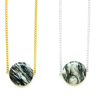 Minimalist spiderweb jasper necklace