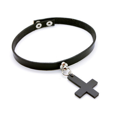 Inverted cross choker