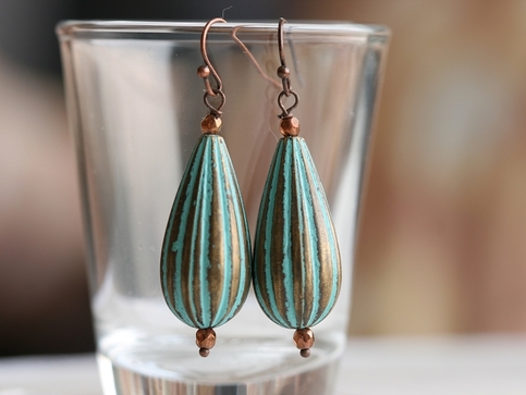 vintage pear shape turquoise dangle earrings