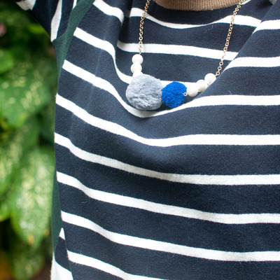 Felt ball chain necklace nl0784 - Thumbnail 4