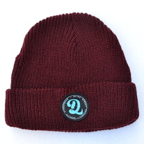 Essence Beanie in Burgundy