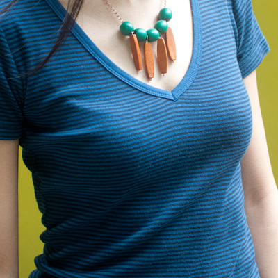 Wooden beaded pendent necklace green brown tree statement necklace for girls gift ideas nl0672