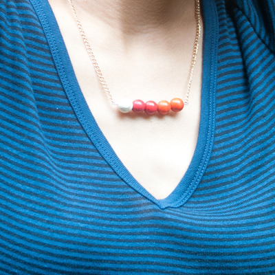 Red white small beaded initial tiny necklace nl0714 - Thumbnail 5