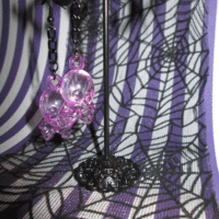Kawaii Skull and Cross Bone Earrings (Fuchsia)  - Thumbnail 2