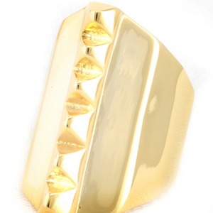 PYRAMID ACCENT RING