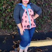 Sheer Skull Top - Thumbnail 3