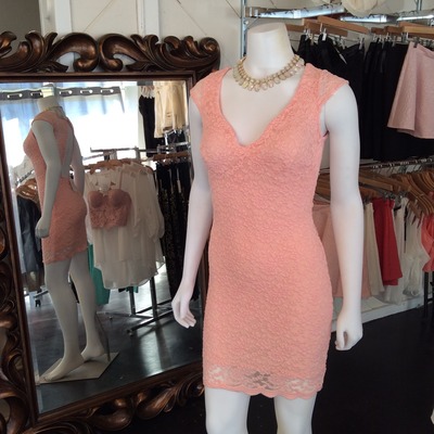 Sweet heart lace dress - Thumbnail 2