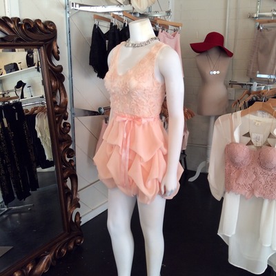 Ruffle peach dress - Thumbnail 1