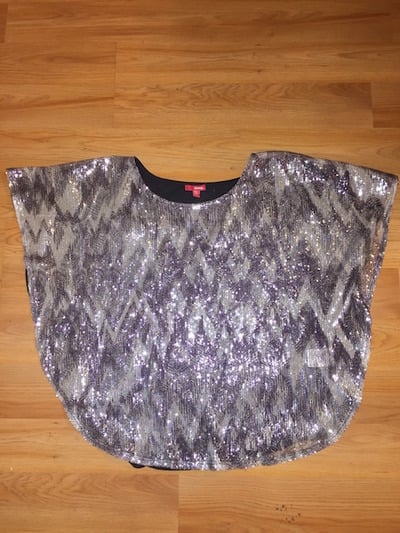 Bongo Sequin Dolman Shirt