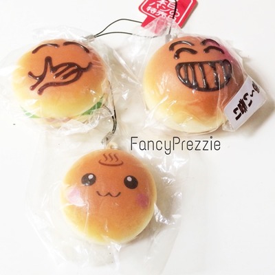 Emoji burger and bun squishy