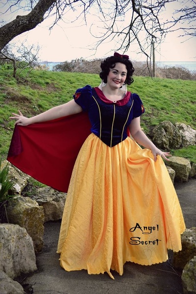 P137 SNOW WHITE costume PARK VERSION 