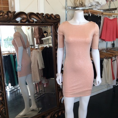 Boat neck short peach fitted dress - Thumbnail 5