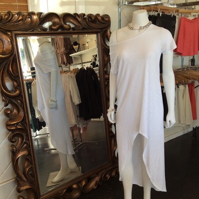 White tshirt style hi-lo dress