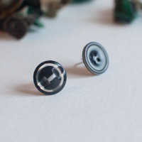 Unique Vintage Button Stud Post Back Earrings, Black Stud Earrings, Post Back Closure, ER0821  - Thumbnail 1