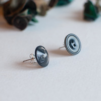 Unique Vintage Button Stud Post Back Earrings, Black Stud Earrings, Post Back Closure, ER0821  - Thumbnail 2