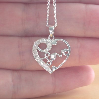 925 silver love heart pendant & 18" silver chain/silver heart necklace/heart jewellery/heart jewelry/heart jewelery/925 silver heart pendant