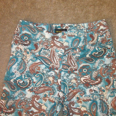 Green paisley pants size 10 tall