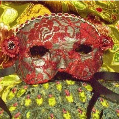 Red queen masquerade mask - Thumbnail 2