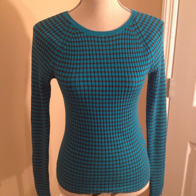 Gap striped sweater size s