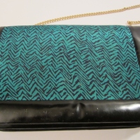 FREE US SHIPPING Teal Animal Instincts Chain Link Purse - Thumbnail 4