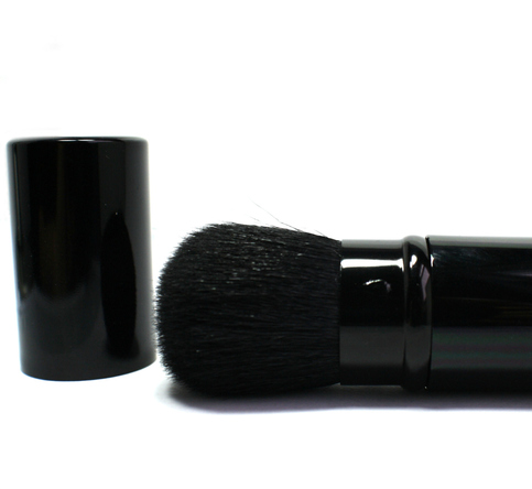 Retractable Travel Mineral Foundation Brush