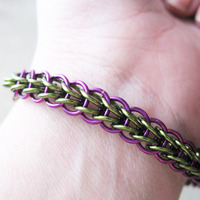 Chainmaille Bracelet Green and Purple Half Persian Chain Link Jewelry For Women - Thumbnail 1