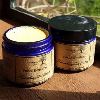 Smoothing daytime facial moisturizer (2oz)