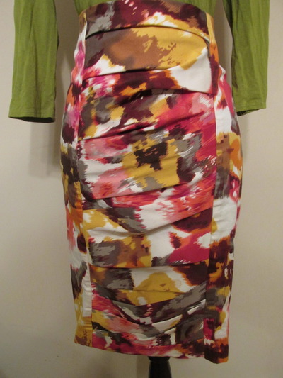 Size 12 Spring Pleated Pencil Skirt