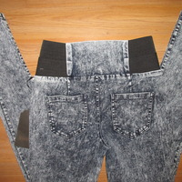 Size L (Juniors) NEW Acid Wash Jegging/Leggings - Thumbnail 2