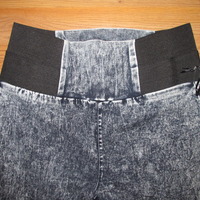 Size L (Juniors) NEW Acid Wash Jegging/Leggings - Thumbnail 3